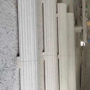 芜湖 花岗岩厂家带你看白麻花岗岩门楼大柱柱皮