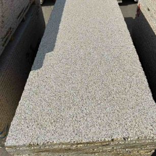 芜湖 黄金麻花岗岩荔枝面毛板，半成品