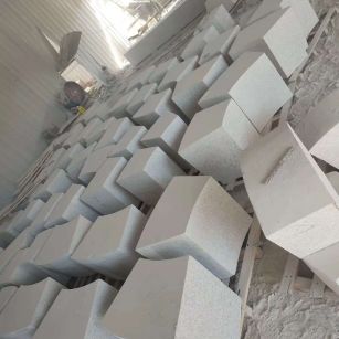 芜湖 白麻花岗岩异形坐凳