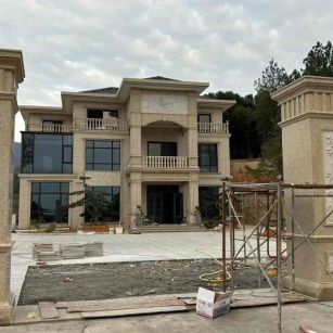 芜湖 黄金麻花岗岩别墅雕花外墙干挂配上门口雕花罗马柱