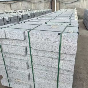 芜湖 白麻花岗岩路沿石，弧形路沿石，道牙石，马路牙子，界石，路缘石，平沿石，直岩石，平缘石等