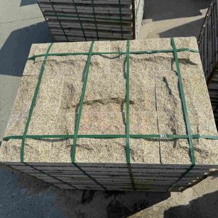 芜湖 黄金麻花岗岩石材自然面蘑菇石成品