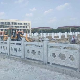 芜湖 白麻花岗岩荔枝面河道栏杆