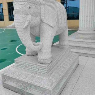 芜湖 白麻花岗岩动物异形石雕-大象