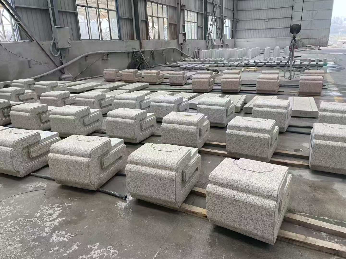 芜湖 白麻花岗岩异形加工-石凳，坐凳