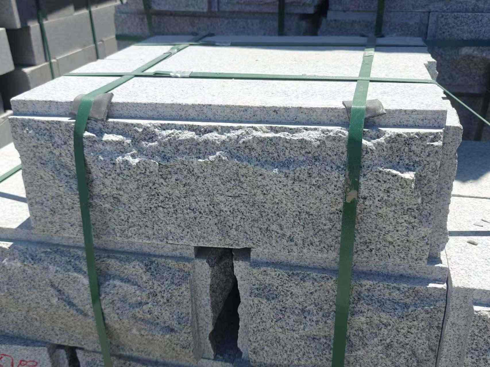 芜湖 芝麻白花岗岩自然面成品