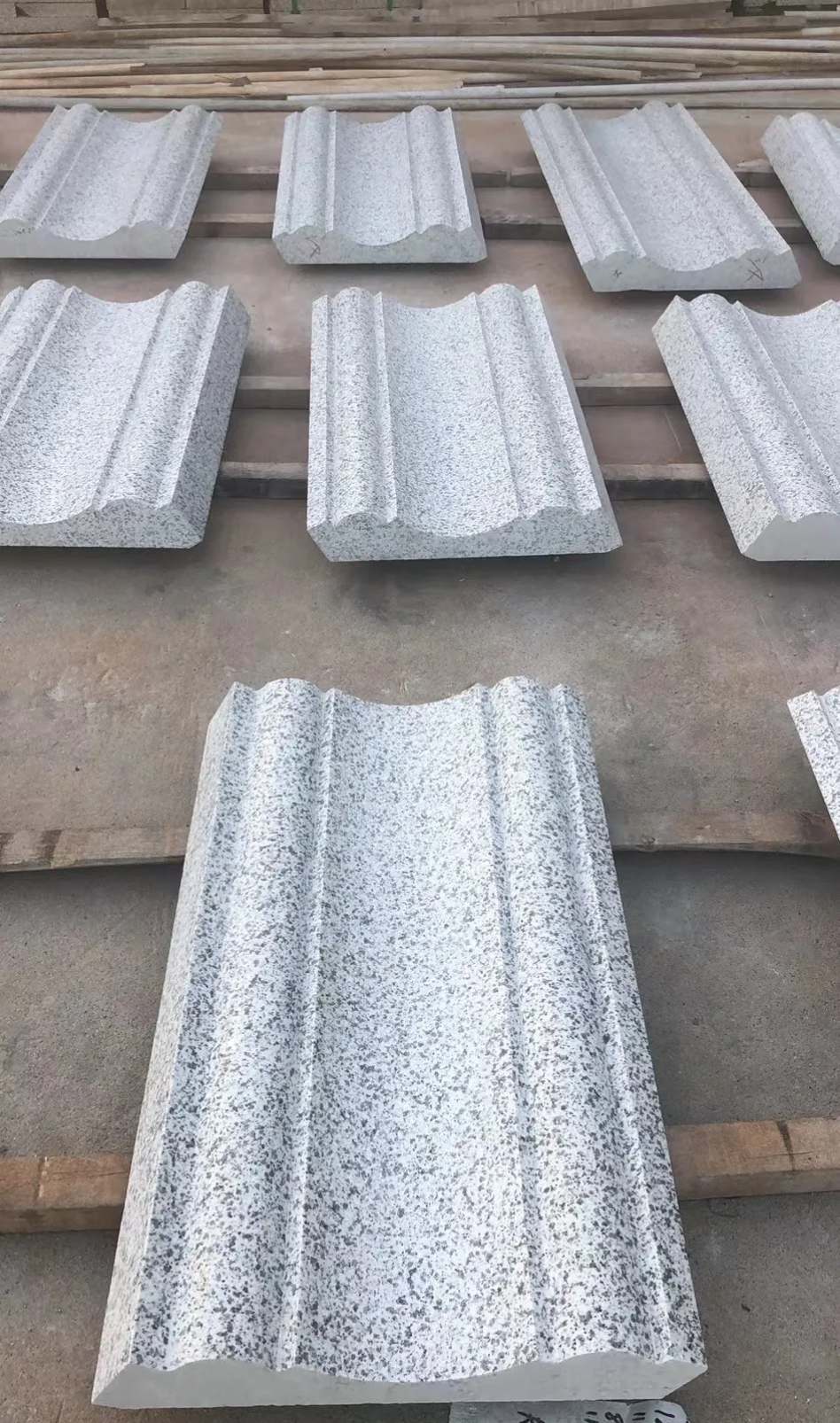 芜湖 白麻花岗岩光面别墅线条