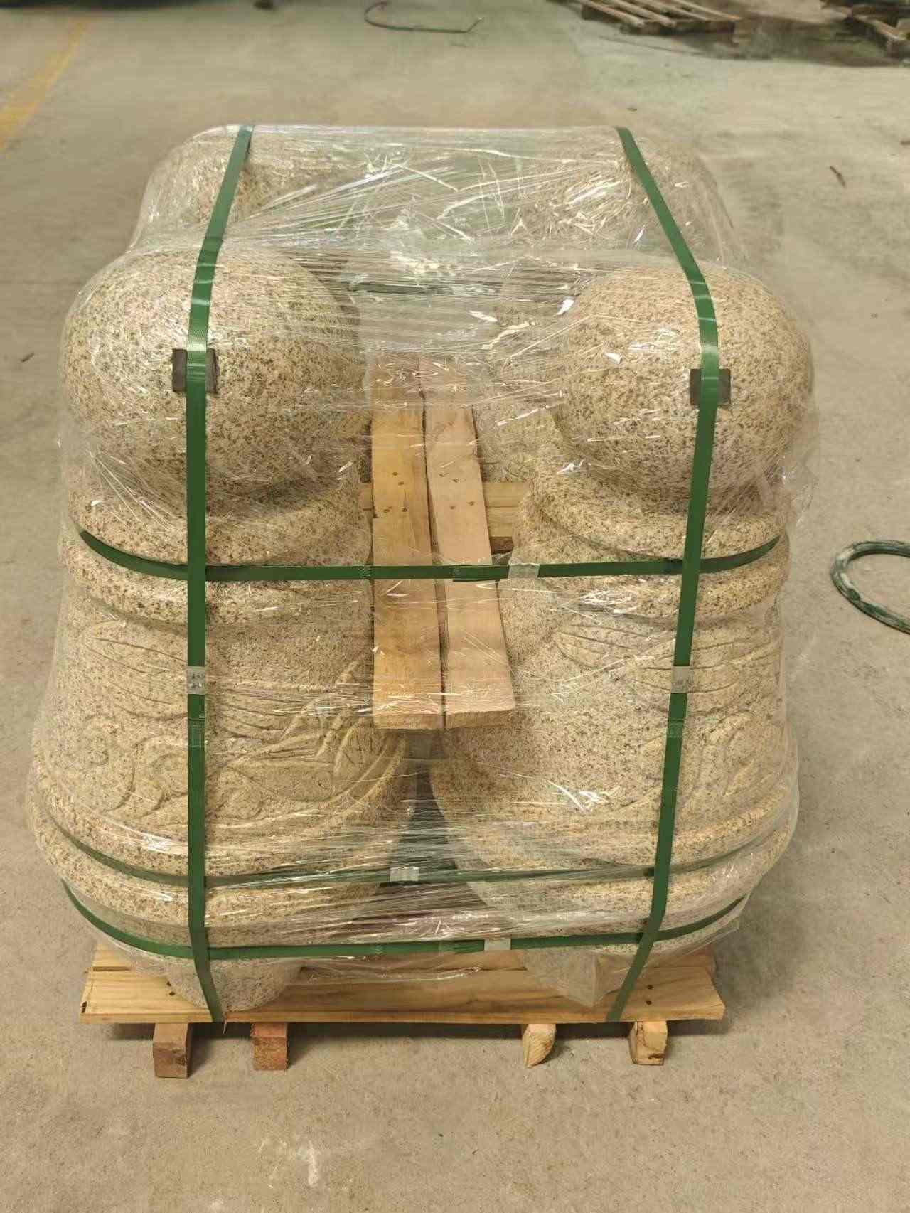 芜湖 黄金麻异形定制雕花——棒棒糖挡车柱