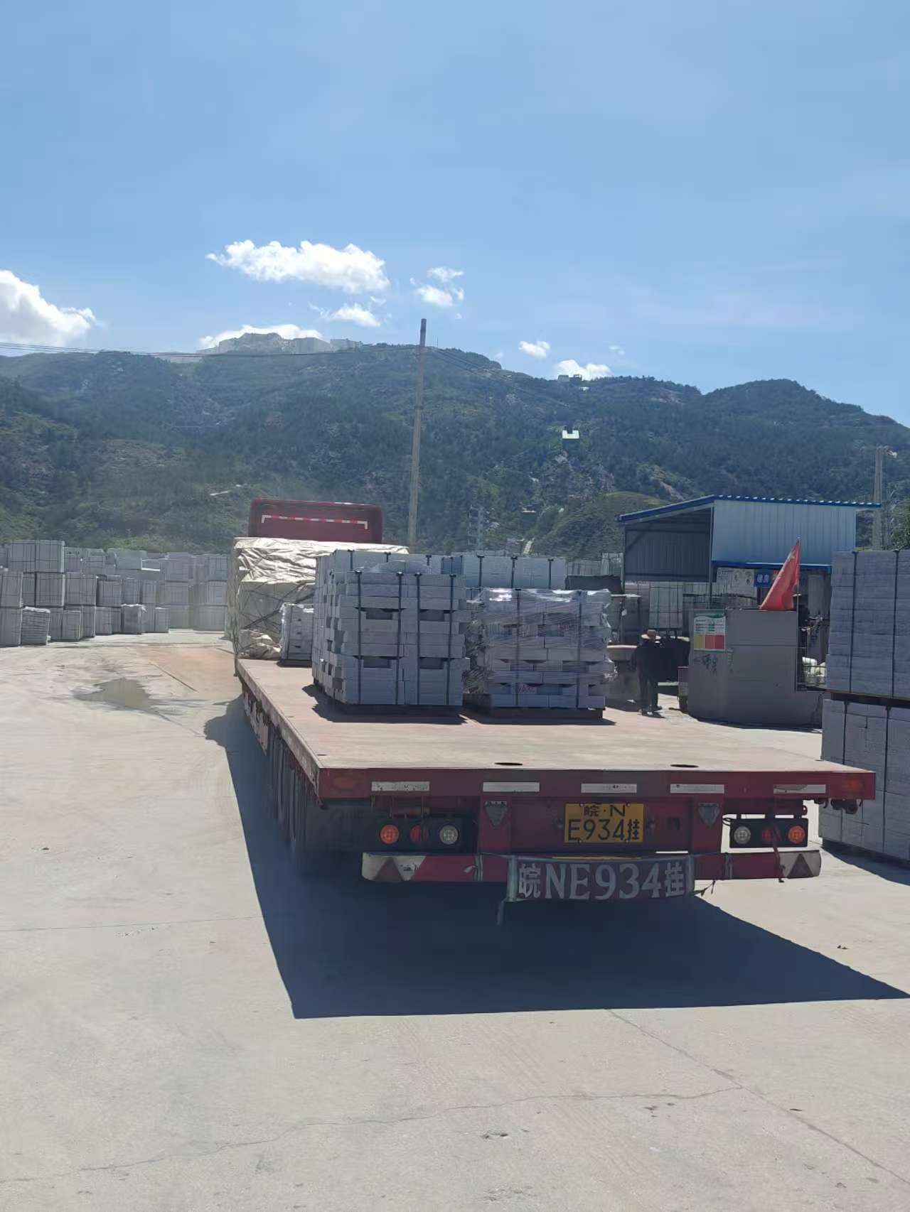 芜湖 芝麻白仿形路沿石，直形路沿石