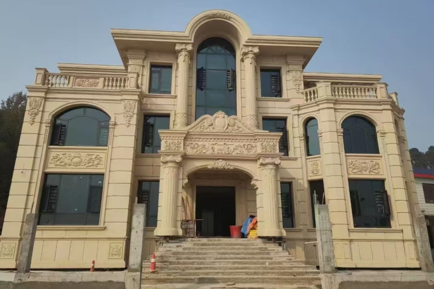 芜湖 黄金麻花岗岩别墅外墙干挂