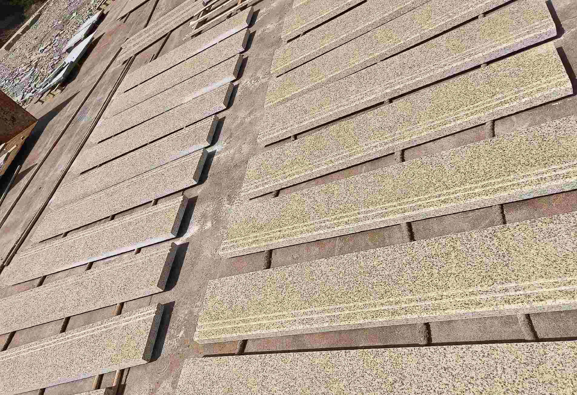 芜湖 黄金麻花岗岩光面楼梯踏步