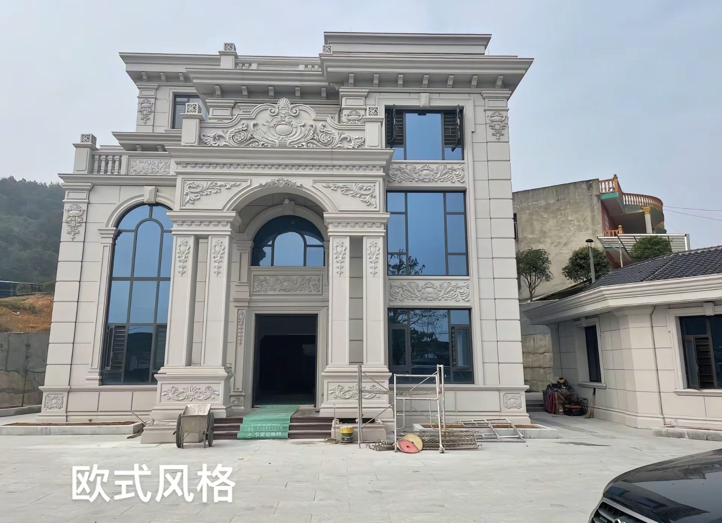 芜湖 白麻花岗岩别墅外墙干挂